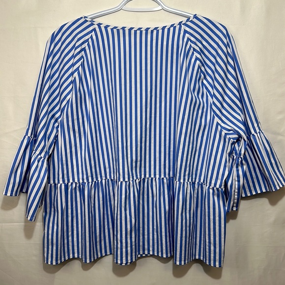 Lands End Striped BabyDoll Bell Sleeve Top Size 16 Blue & White - Picture 2 of 5